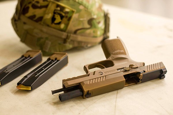 U.S. Army Fields SIG SAUER® M17/M18 Pistols